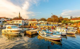 Bozcaada’da Huzurlu Bir Konaklama Deneyimi: Ergin Pansiyon